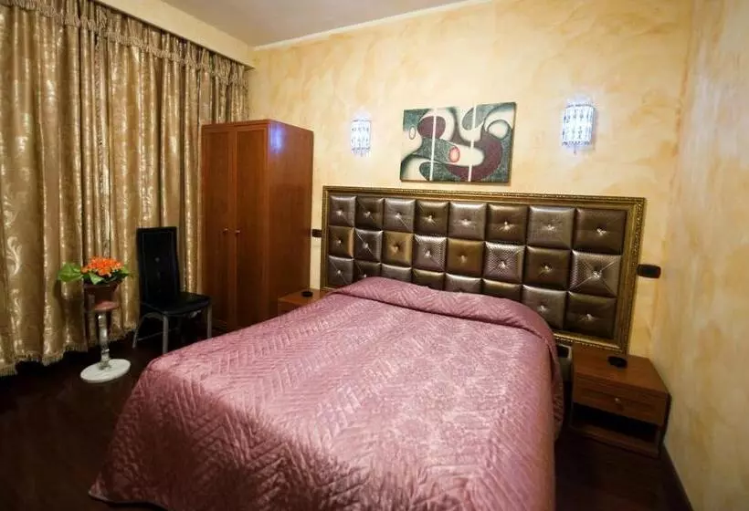 Standard-huone, Bengasi