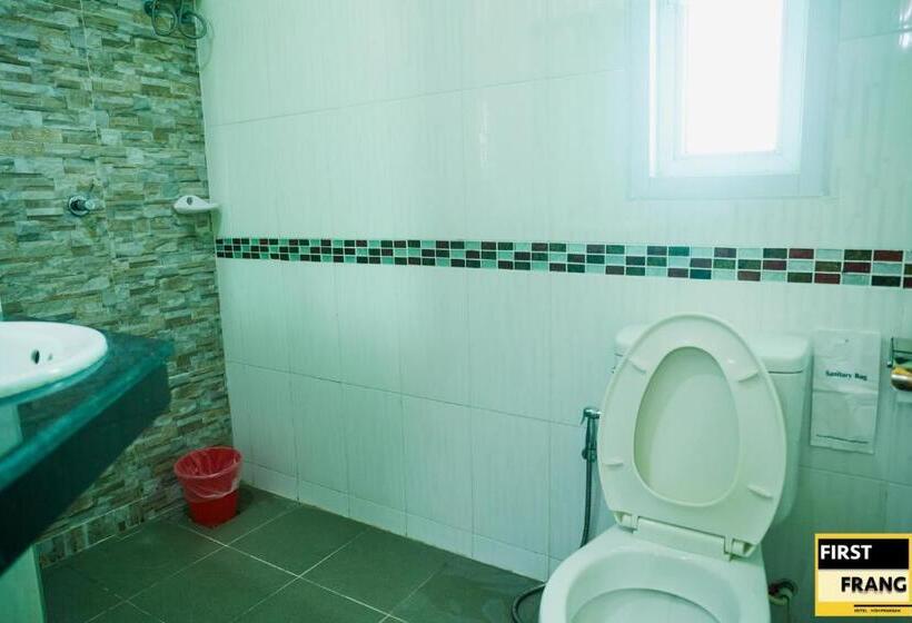 Номер Стандарт, First And Frang Hotel   Koh Phangan