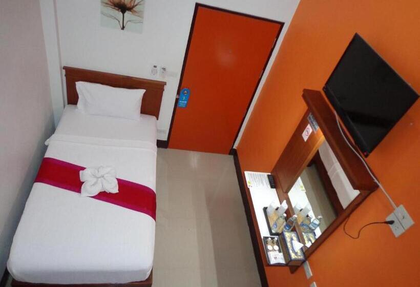 Номер Стандарт, First And Frang Hotel   Koh Phangan