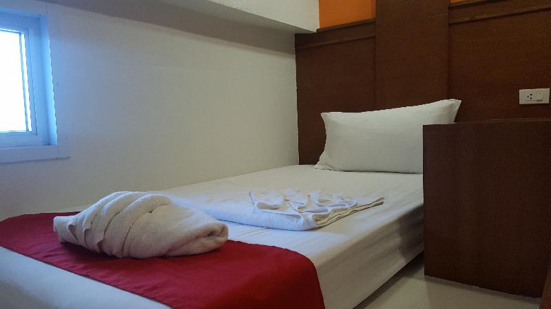 Номер Стандарт, First And Frang Hotel   Koh Phangan