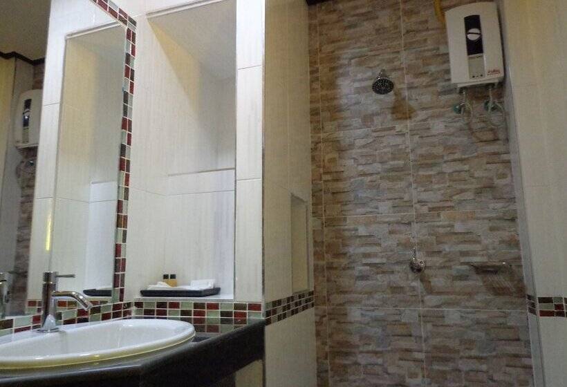 Номер Стандарт, First And Frang Hotel   Koh Phangan