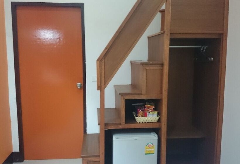 Номер Стандарт, First And Frang Hotel   Koh Phangan