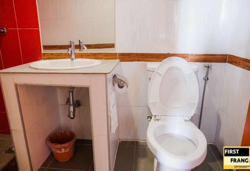 Номер Superior, First And Frang Hotel   Koh Phangan