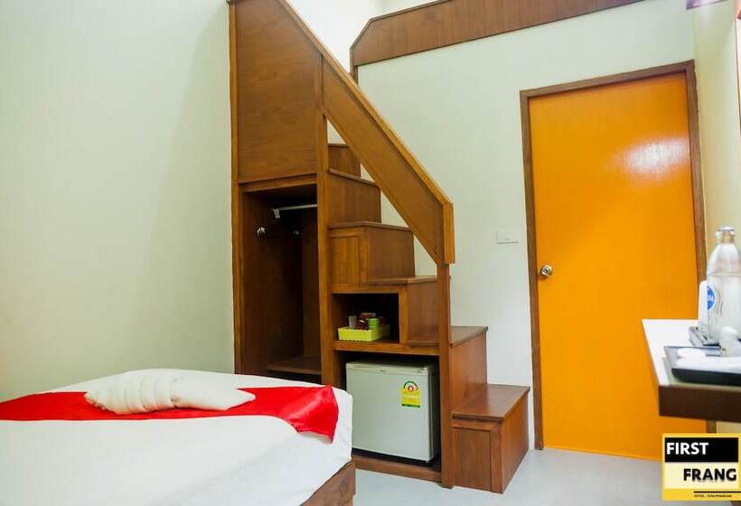 Номер Стандарт, First And Frang Hotel   Koh Phangan