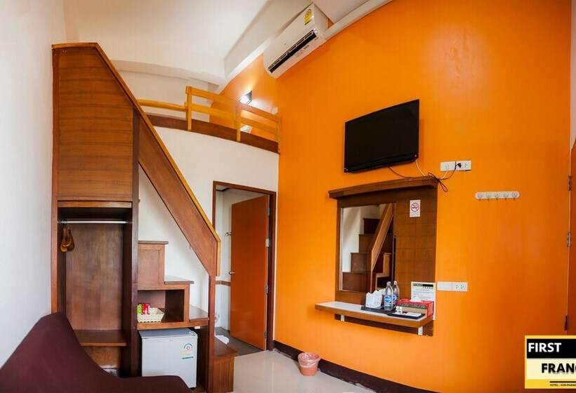 Номер Superior, First And Frang Hotel   Koh Phangan