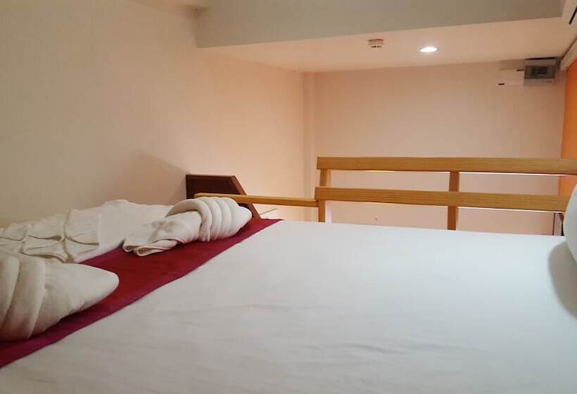 Номер Superior, First And Frang Hotel   Koh Phangan