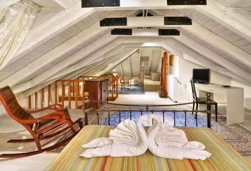パノラミックビュースイート, Melinas Boutique Hotel B&b