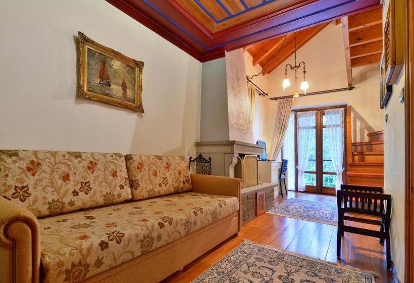 小型套房带阳台, Melinas Boutique Hotel B&b