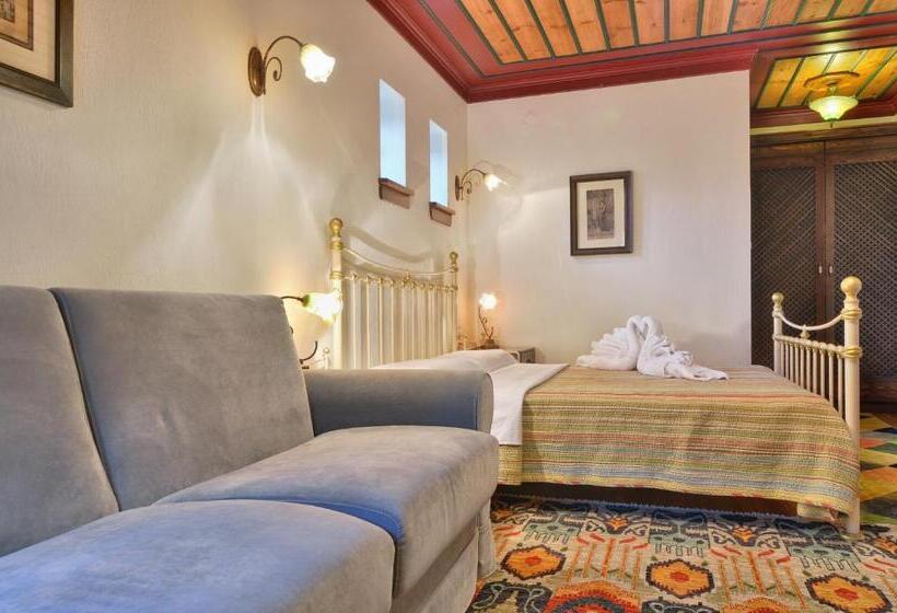 Семейный Номер Deluxe, Melinas Boutique Hotel B&b