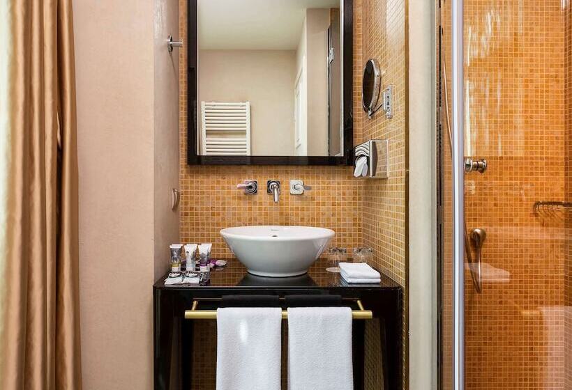 高级两卧套房, Mercure Moscow Paveletskaya