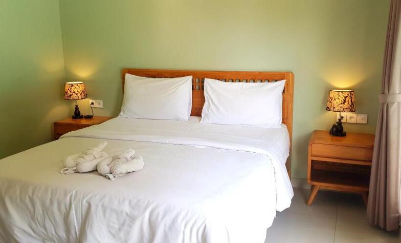 בקתה סטנדרטית, Naturela