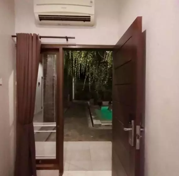 اتاق استاندارد یک نفره, Naturela