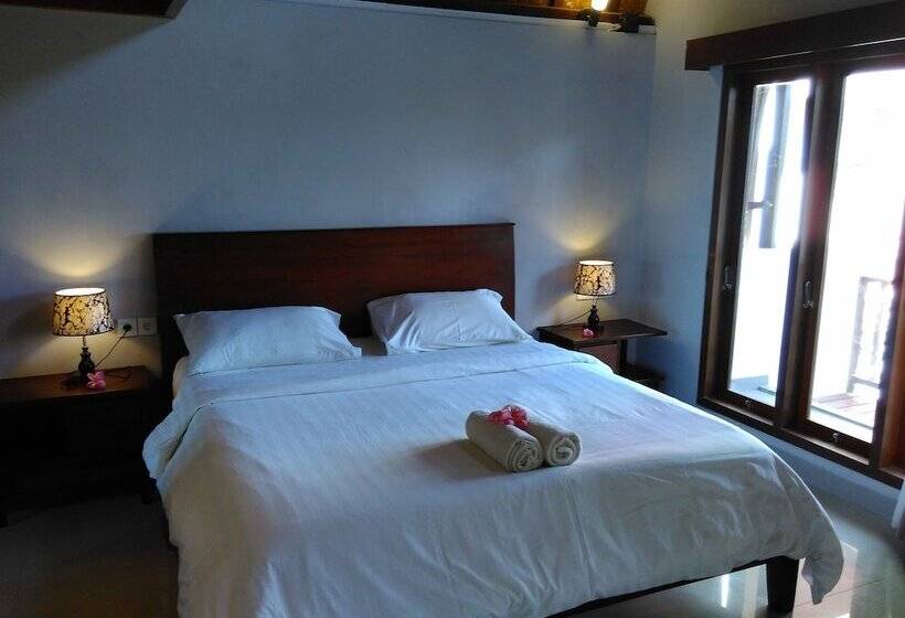 בונגלו משפחתי, Naturela