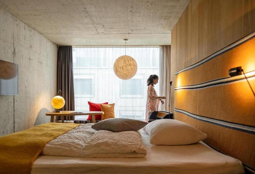 クラブルーム, Nomad Design & Lifestyle