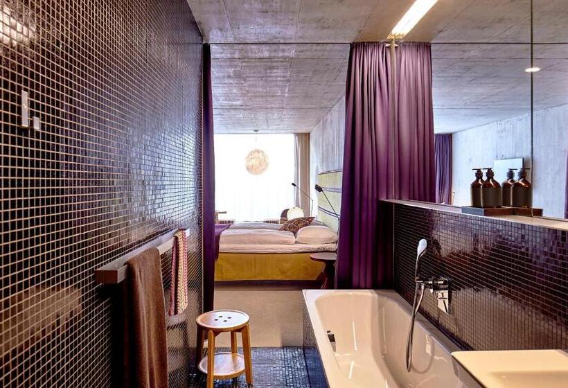 クラブジュニアスイート, Nomad Design & Lifestyle