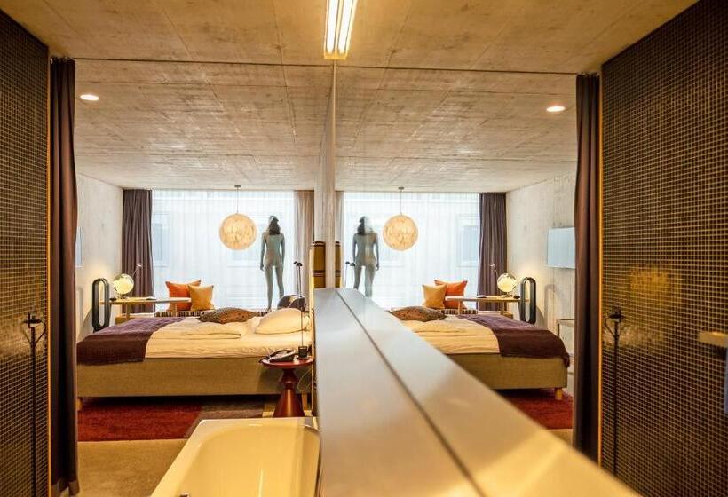 クラブジュニアスイート, Nomad Design & Lifestyle