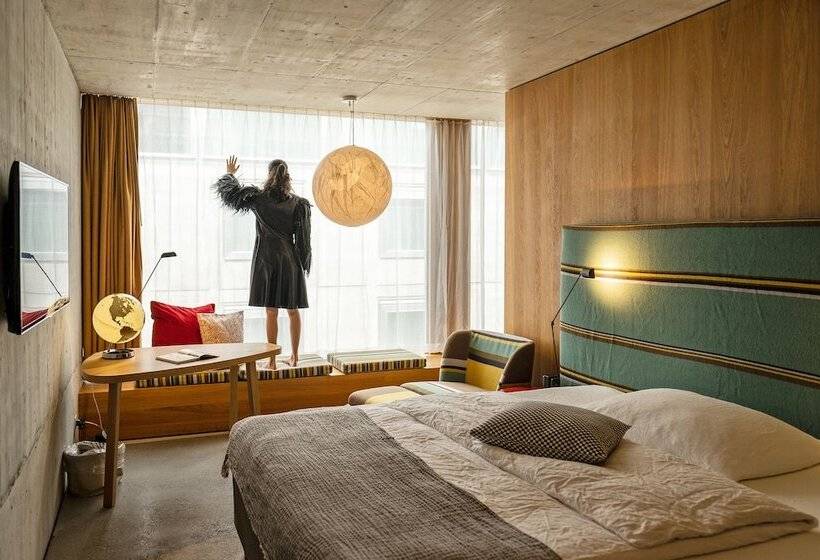 Номер Клуб, Nomad Design & Lifestyle