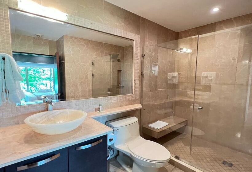 اتاق لوکس با تخت دو نفره بزرگ, Oceano Boutique Hotel & Gallery