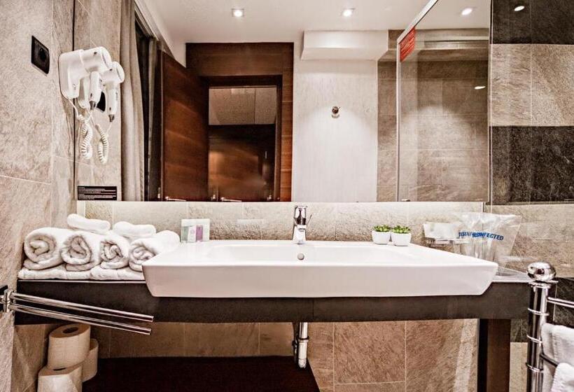 سوییت لوکس, President Sarajevo