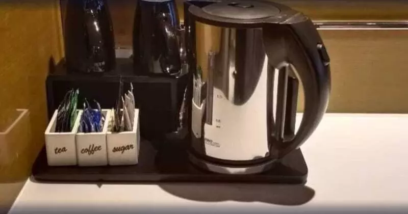 キングサイズベッドのスタンダードルーム, Renaissance Lucknow Hotel, Gomti Nagar
