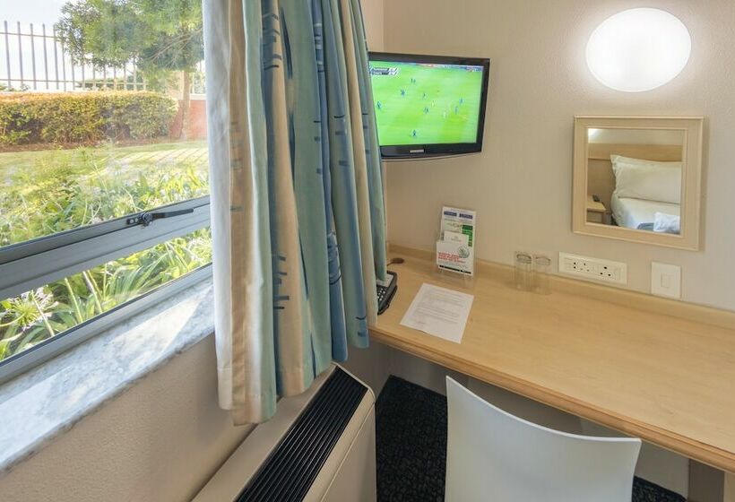 스탠다드 룸, Road Lodge Centurion