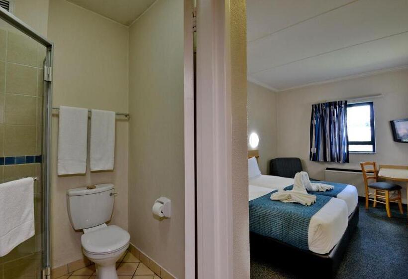 Номер Стандарт, Road Lodge Centurion