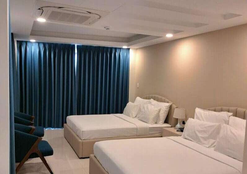 اتاق خانوادگی, Ruby