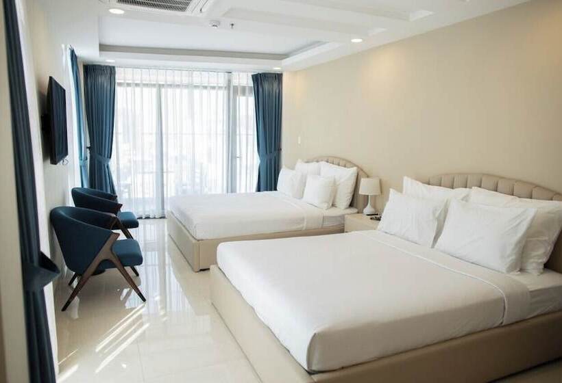 اتاق خانوادگی, Ruby