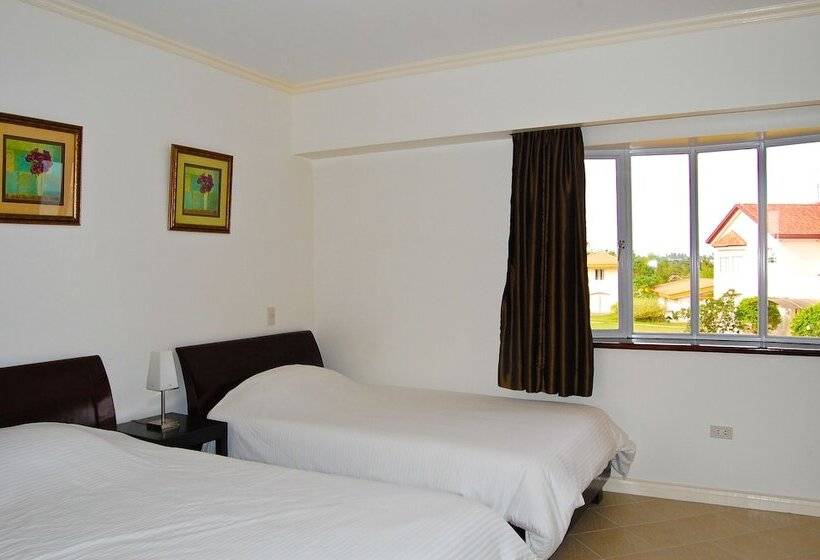 سوییت, Sherwood Bay Resort & Aqua Sports