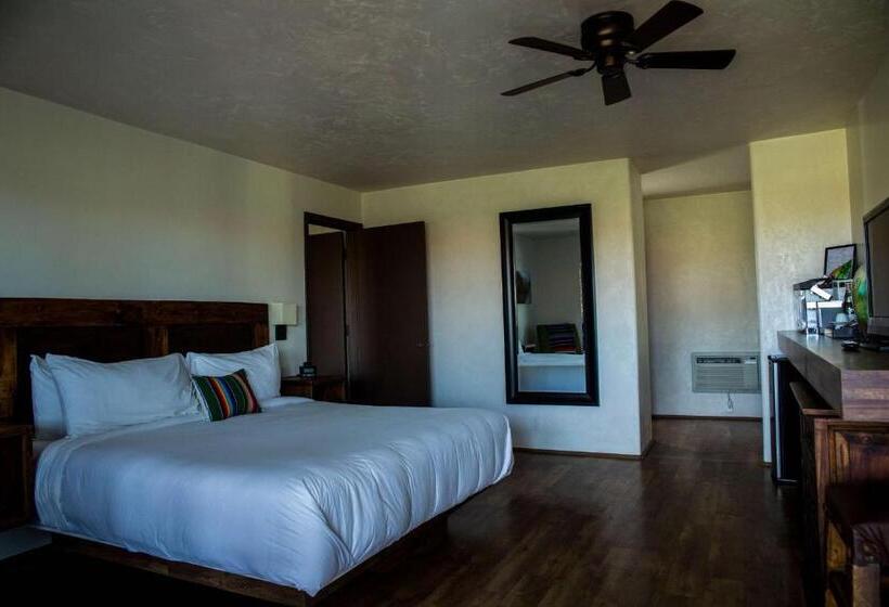 带大床的豪华间, Hacienda De Leal Bw Signature Collection