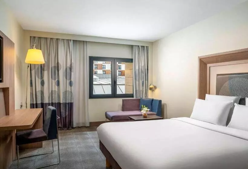 スーペリアールーム, Novotel Istanbul Bosphorus