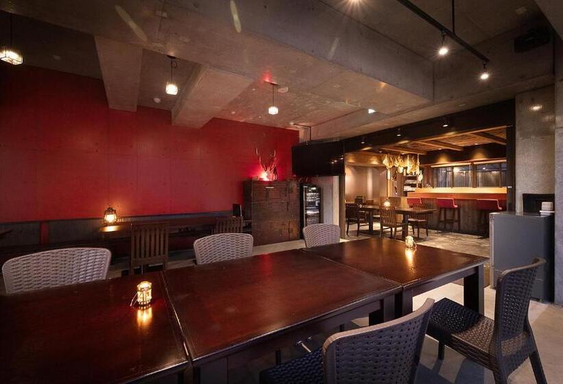 3间卧室的房子, Ryokan Sakaya