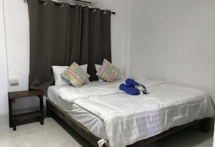 غرفة قياسية, Miss Hong House