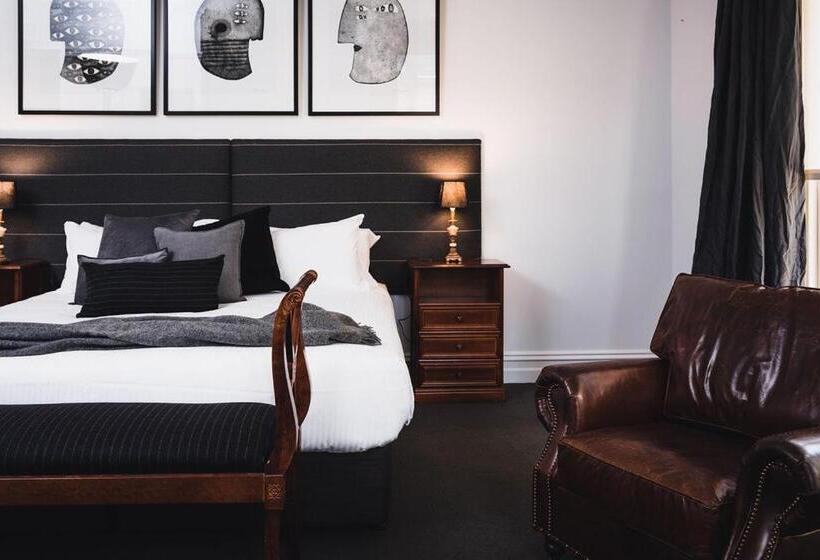 סוויטה, Bellinzona Daylesford