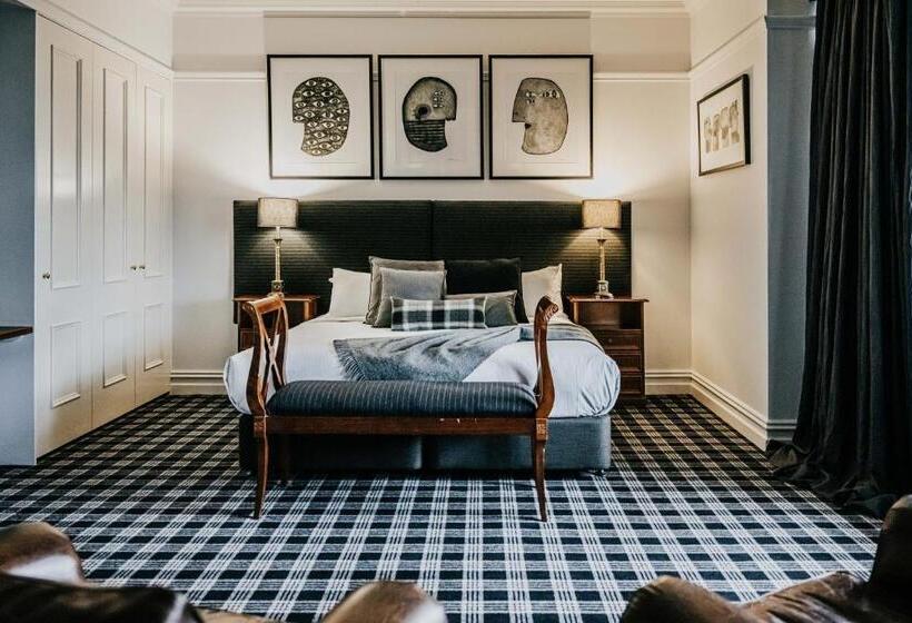 סוויטה אקזקיוטיב, Bellinzona Daylesford