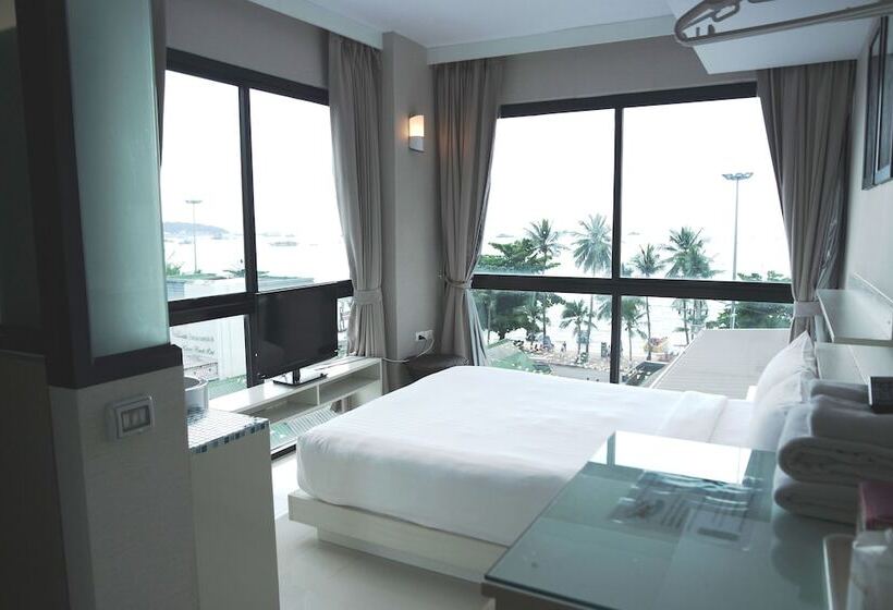 Номер Стандарт Вид на Море, Serenotel Pattaya