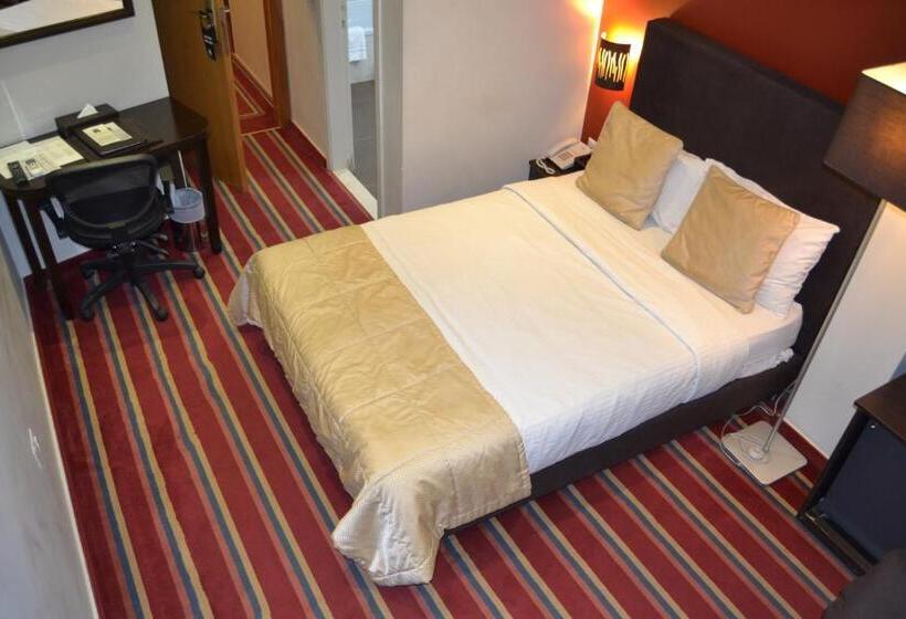 اتاق لوکس, The J Hotel & Spa