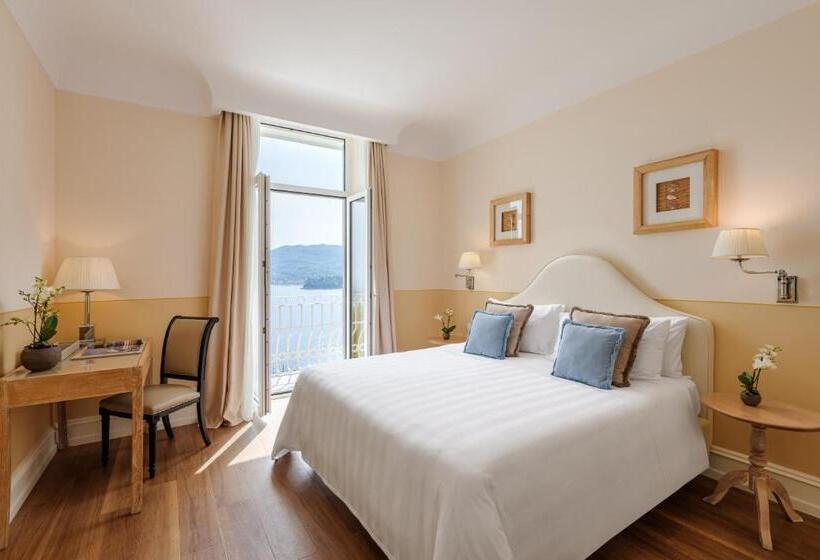 اتاق لوکس با چشم‌انداز دریا, Grand Hotel Bristol Spa Resort, By R Collection Hotels