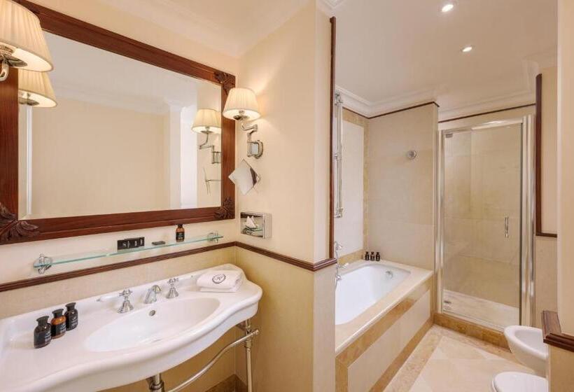 سوییت اجرایی, Grand Hotel Bristol Spa Resort, By R Collection Hotels