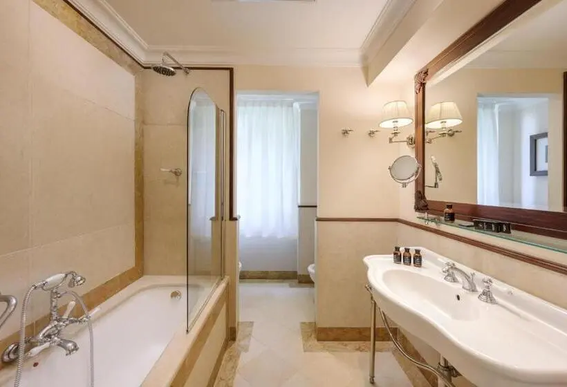 Juniorsviitti Merinäkymä, Grand Hotel Bristol Spa Resort, By R Collection Hotels