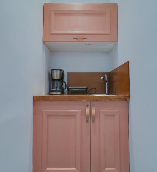 Standard Room with Terrace, Athinn Residence