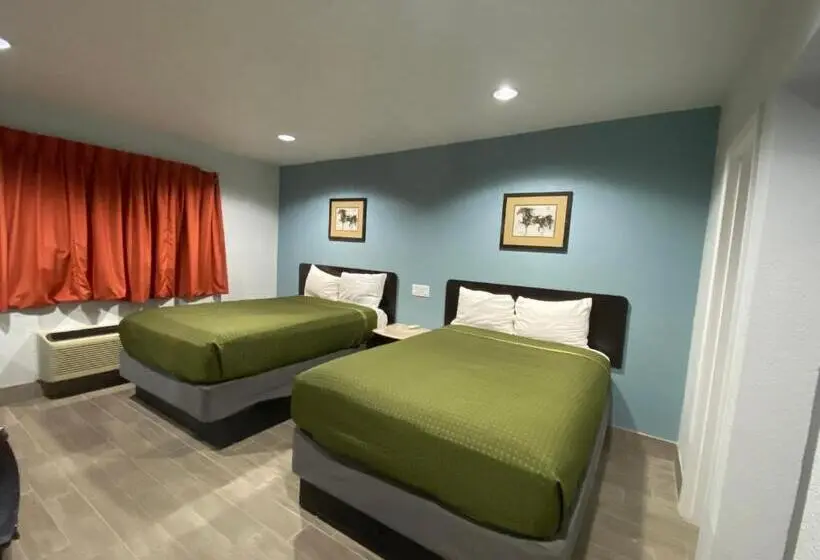 اتاق استاندارد, Executive Inn