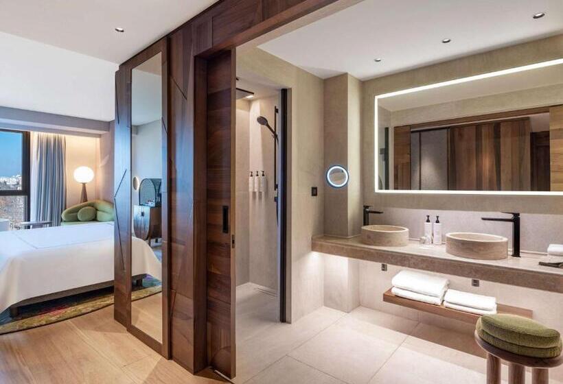 اتاق استاندارد, Swissôtel Tbilisi