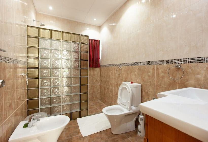 اتاق استاندارد, Pension Michel