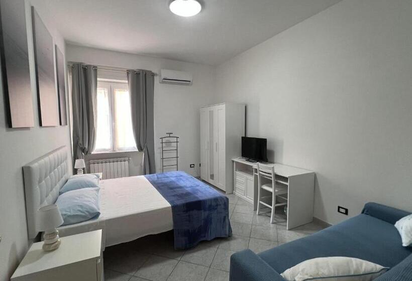 1 Szobás Apartman, Bed And Breakfast Mare Blu