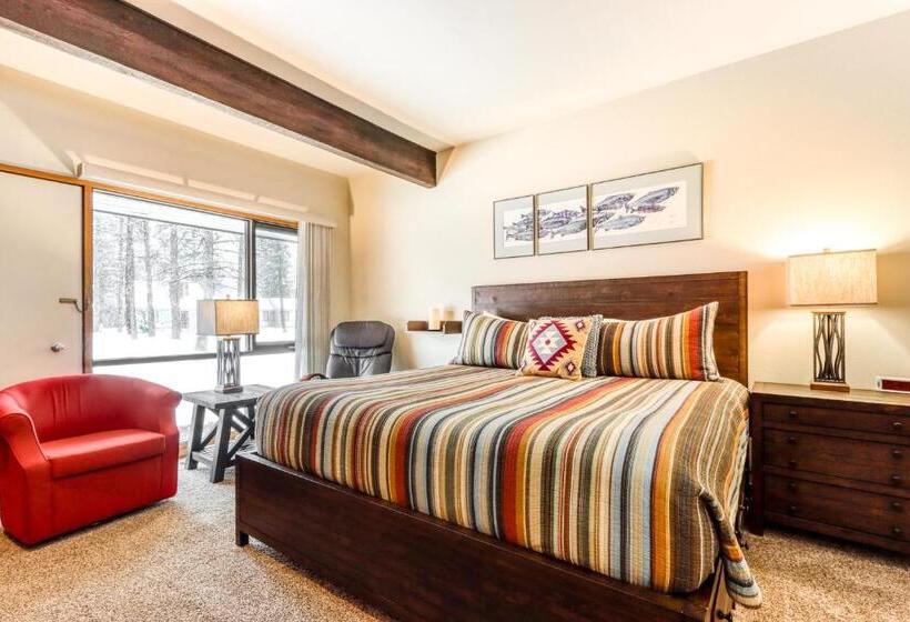 آپارتمان 2 خوابه, 17 Meadow House