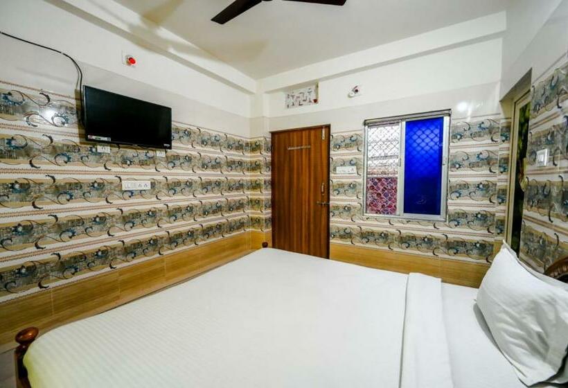 اتاق لوکس, Goroomgo Ray Home Stay Puri