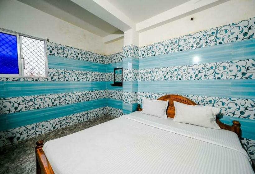 اتاق لوکس, Goroomgo Ray Home Stay Puri