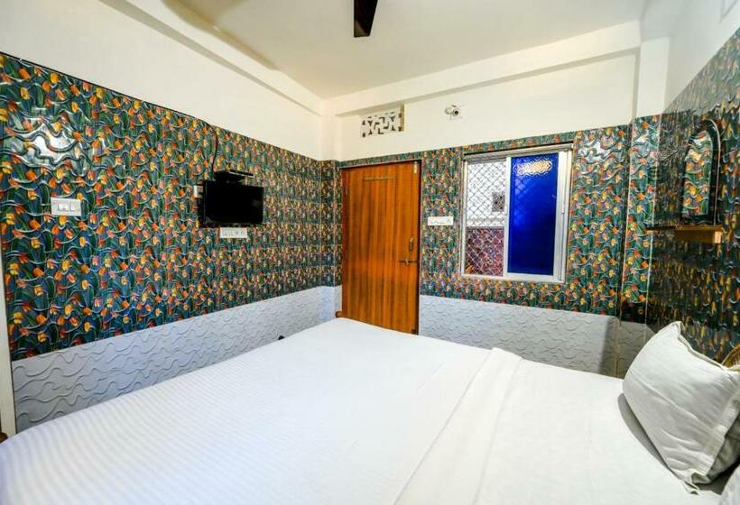 اتاق لوکس, Goroomgo Ray Home Stay Puri