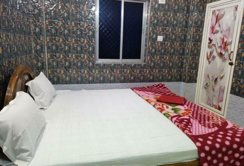 اتاق لوکس, Goroomgo Ray Home Stay Puri